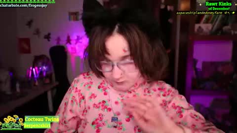   Jaywise Frogfoot  online show from December 2, 7:09 pm