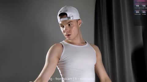 Snapshot of fromedcam chatting on November 15, 8:49 pm ED online show from November 15, 8:49 pm