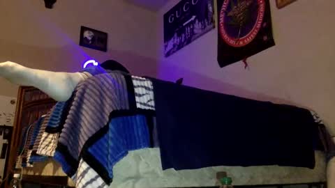 fromthabac online show from May 6, 2:08 am