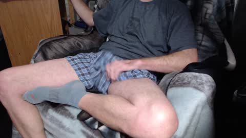 Snapshot of froy4989 chatting on December 30, 12:52 pm Froy4989 online show from December 30, 12:52 pm