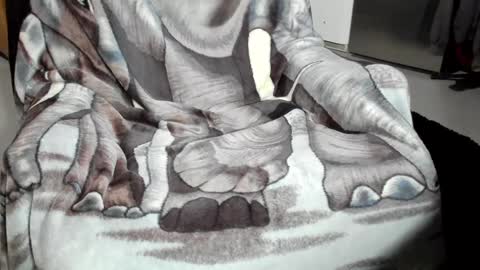 Snapshot of froy4989 chatting on February 4, 4:39 pm Froy4989 online show from February 4, 4:39 pm