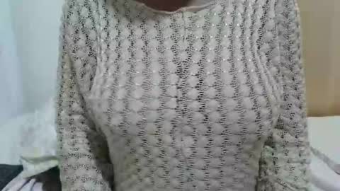 fruity28 online show from November 30, 4:05 am