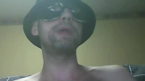 Snapshot of frysexxx chatting on December 2, 3:40 pm frysexxx online show from December 2, 3:40 pm