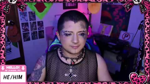 Snapshot of ftmbiggestclit chatting on May 12, 6:43 am Kevin online show from May 12, 6:43 am