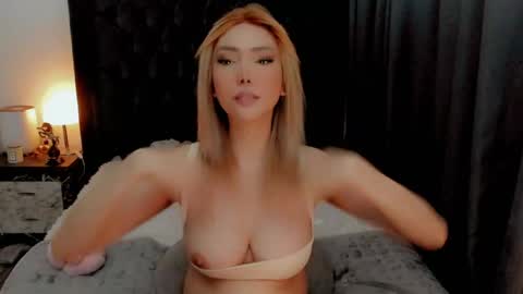 Snapshot of fu_jiaya chatting on April 17, 9:07 pm fu_jiaya online show from April 17, 9:07 pm
