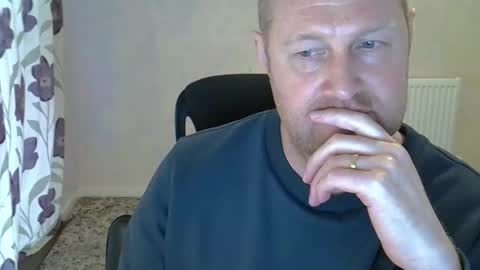 Fuck Buddy UK online show from February 26, 9:19 am