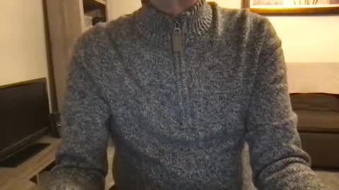 Snapshot of fuck_me_in_gr chatting on December 18, 4:09 am Fuck Me in GR online show from December 18, 4:09 am