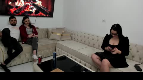 Angelique online show from December 19, 3:19 pm