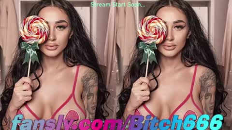 Snapshot of fuckbitoni chatting on December 7, 12:30 am online show from December 7, 12:30 am