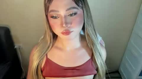 R A I N M O R A L E S  G M A I L . C O M online show from April 28, 10:53 am