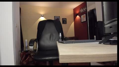 Snapshot of fuckerwate chatting on December 5, 4:21 am SERGIO THE SEX LAWYER online show from December 5, 4:21 am