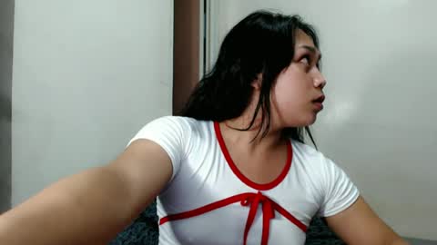 ITS ME CRYSTAL online show from June 11, 8:51 pm