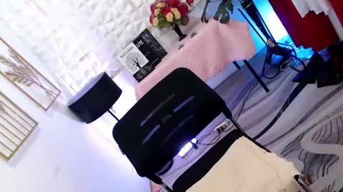 fuckingdoll69xx online show from April 2, 1:20 pm