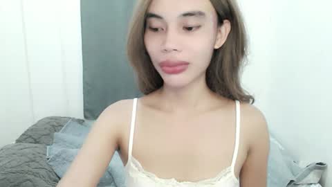 Snapshot of fuckingsexy143 chatting on November 20, 11:37 pm fuckingsexy143 online show from November 20, 11:37 pm