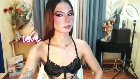 ANGELICA FOX online show from June 9, 9:43 am