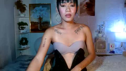 Snapshot of fuckme811826 chatting on May 1, 3:05 pm fuckme811826 online show from May 1, 3:05 pm
