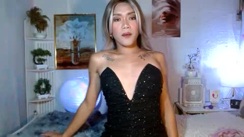 Snapshot of fuckme811826 chatting on May 3, 11:49 am fuckme811826 online show from May 3, 11:49 am