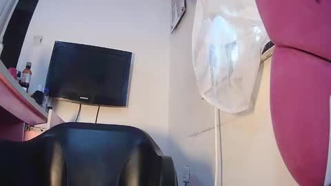 fuckmehot4 online show from September 13, 8:03 am