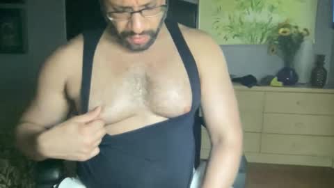 Muscle Bear Jock in Training online show from April 7, 1:06 am
