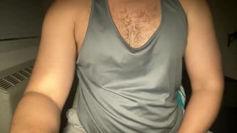 Snapshot of fuckyeahcoach chatting on June 6, 9:03 am Muscle Bear Jock in Training online show from June 6, 9:03 am