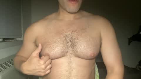 Snapshot of fuckyeahcoach chatting on June 14, 4:58 am Muscle Bear Jock in Training online show from June 14, 4:58 am