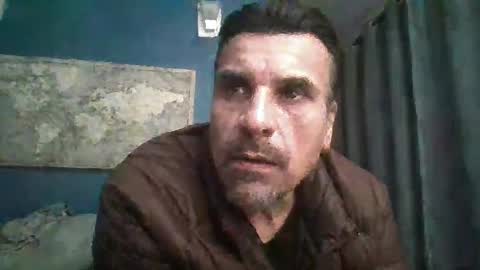 fuego1ento22 online show from December 7, 3:04 am