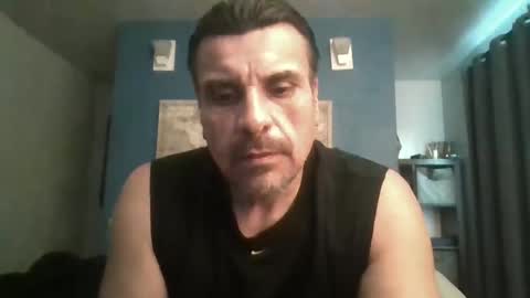 fuego1ento22 online show from December 8, 12:18 am