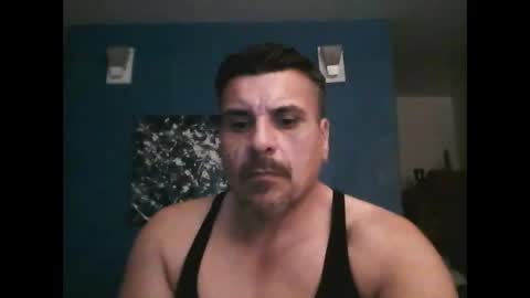 fuego1ento22 online show from April 2, 6:22 am