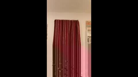 Snapshot of fukitol73 chatting on March 17, 2:05 am fukitol73 online show from March 17, 2:05 am