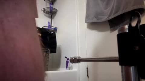 fukmyass247 online show from December 6, 11:11 am