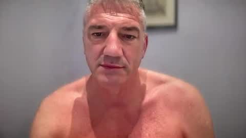 Snapshot of fullback_15 chatting on July 20, 10:29 am fullback_15 online show from July 20, 10:29 am