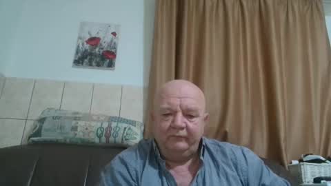 fullballs6 online show from December 28, 4:30 am