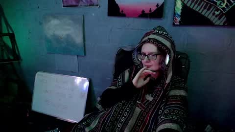 Princess Nellie  Captain Simon online show from January 14, 4:15 am