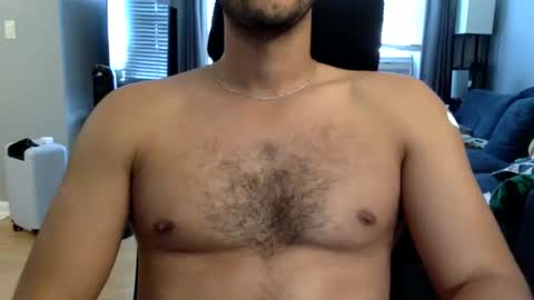 Max online show from November 1, 8:44 pm