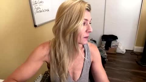 Snapshot of funcharlie420 chatting on May 14, 8:48 pm Fun Charlie online show from May 14, 8:48 pm