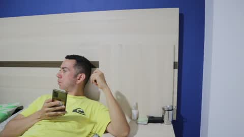 Sammygirl  tommy guy friends with benefits online show from December 11, 12:44 am