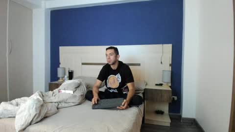 Sammygirl  tommy guy friends with benefits online show from March 6, 7:32 pm