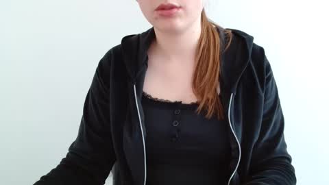 Emma online show from April 23, 10:03 am