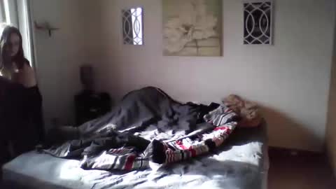 Snapshot of funflirt97 chatting on January 8, 5:15 pm Linnys Palace online show from January 8, 5:15 pm