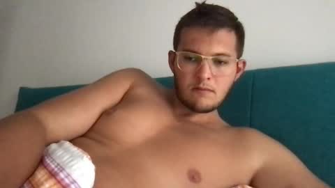 Snapshot of funnnn6960xx chatting on September 28, 9:03 am funnnn6960xx online show from September 28, 9:03 am