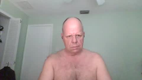Snapshot of funnplay chatting on November 17, 8:47 pm Funnplay online show from November 17, 8:47 pm