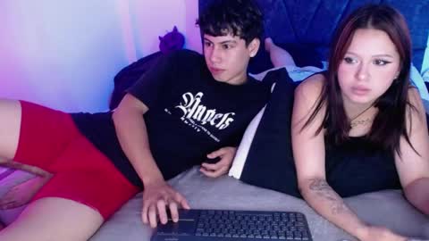 funny_friends_ online show from June 9, 1:50 am