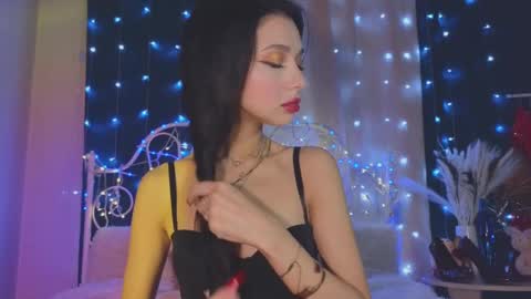 Tiffany online show from March 8, 11:49 pm