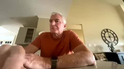 Snapshot of funoldguy1234 chatting on November 18, 8:35 pm Funoldguy online show from November 18, 8:35 pm