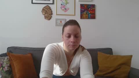 Snapshot of funservice chatting on December 18, 8:20 am funservice online show from December 18, 8:20 am