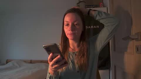 Snapshot of funservice chatting on November 20, 9:53 am funservice online show from November 20, 9:53 am