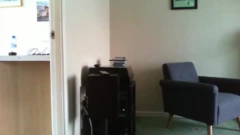 Funslimguy online show from October 8, 8:12 am