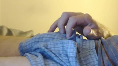 Snapshot of funtime072 chatting on January 5, 10:21 am funtime072 online show from January 5, 10:21 am