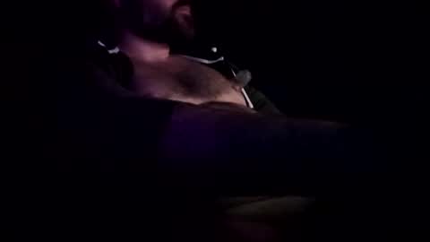 Snapshot of furfeelsbetter chatting on October 6, 5:16 am furfeelsbetter online show from October 6, 5:16 am