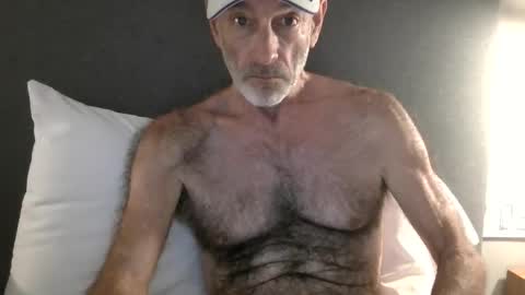 furrydawg online show from November 16, 6:57 pm